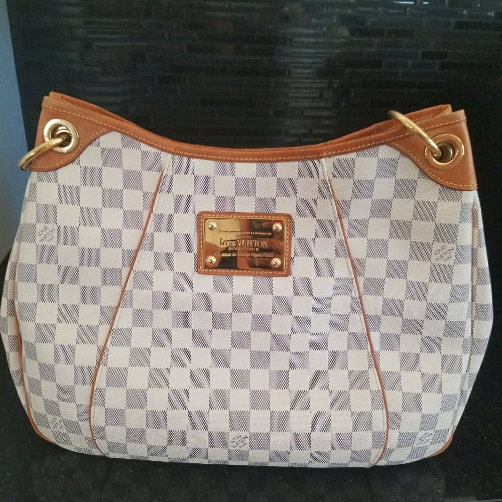 Louis Vuitton Galliera PM Damier